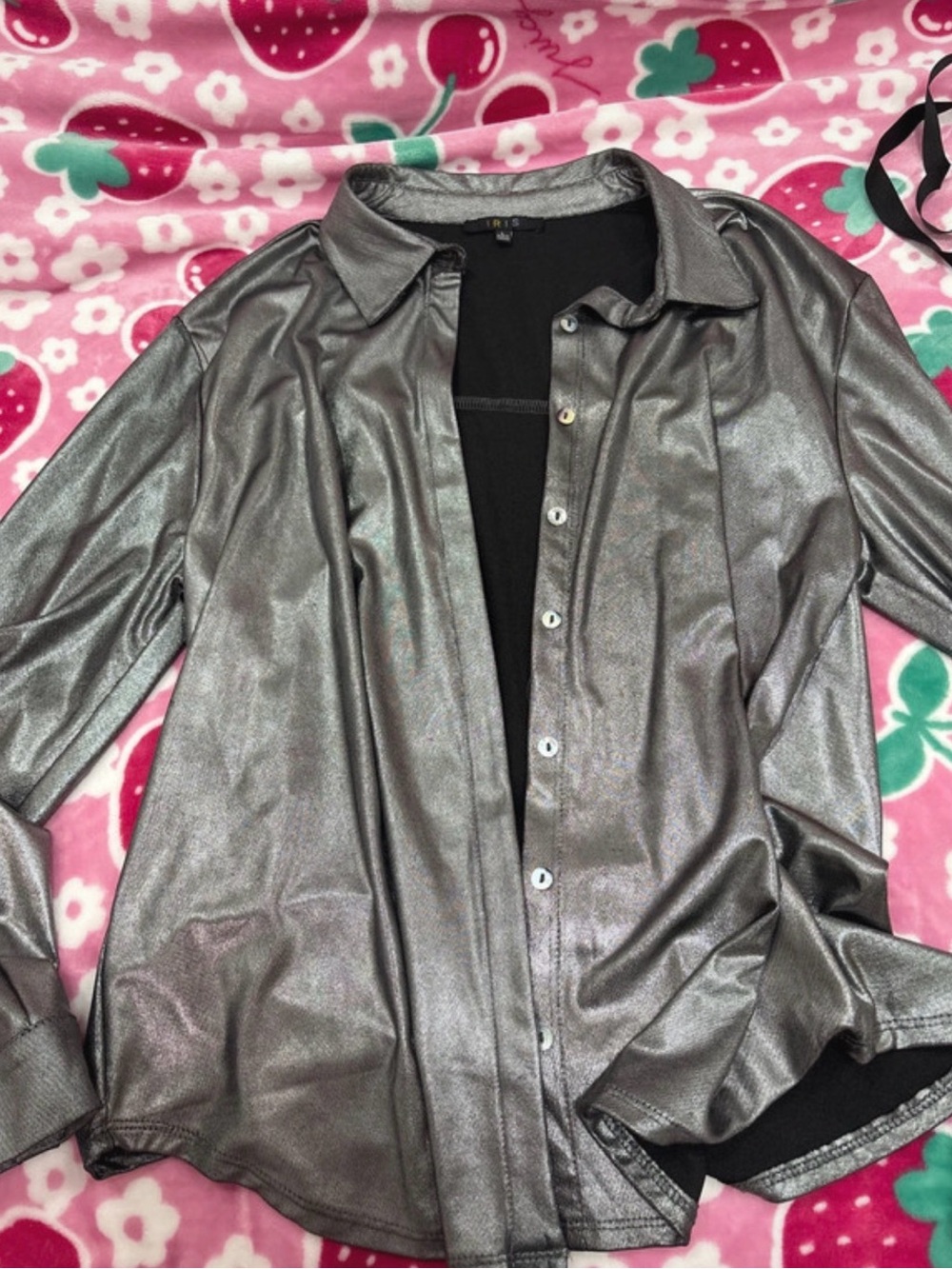 Dressy metallic